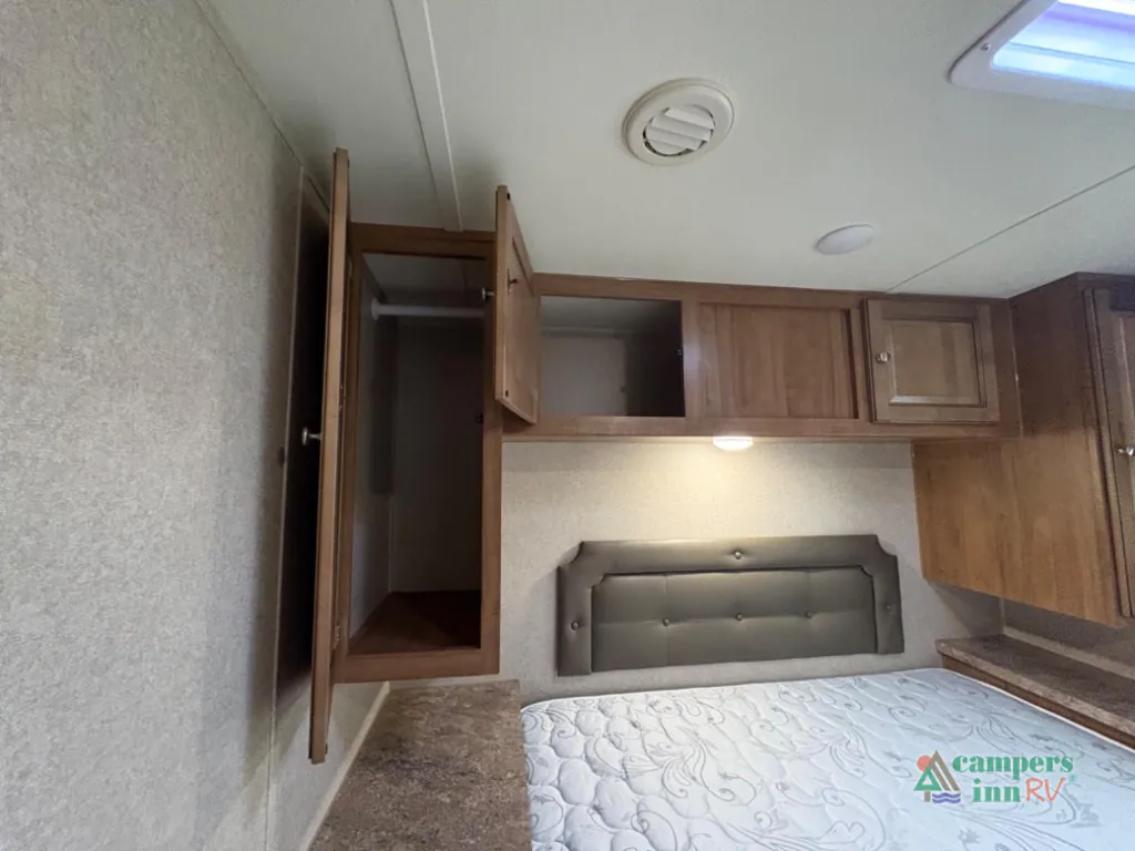 2018 Forest River Flagstaff Micro Lite 25FKS, Photos photo 30