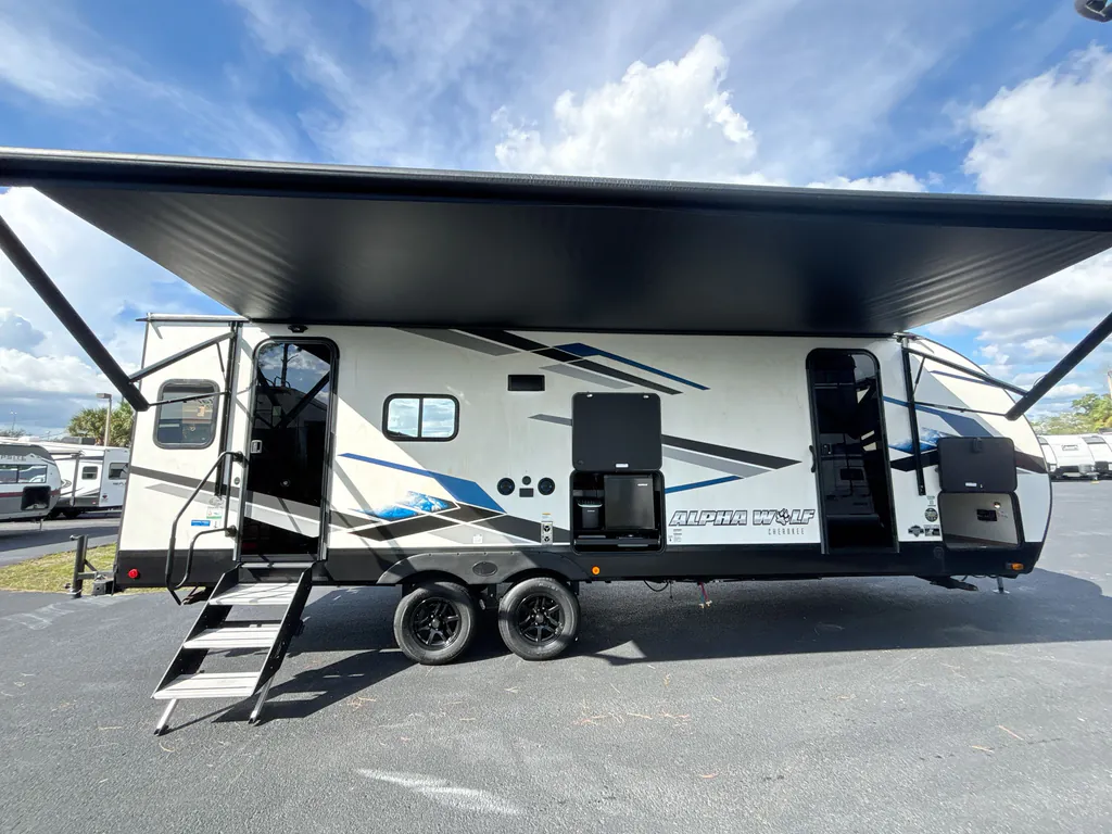 2024 Forest River Cherokee Alpha Wolf 2500RL-L, Photos photo 5