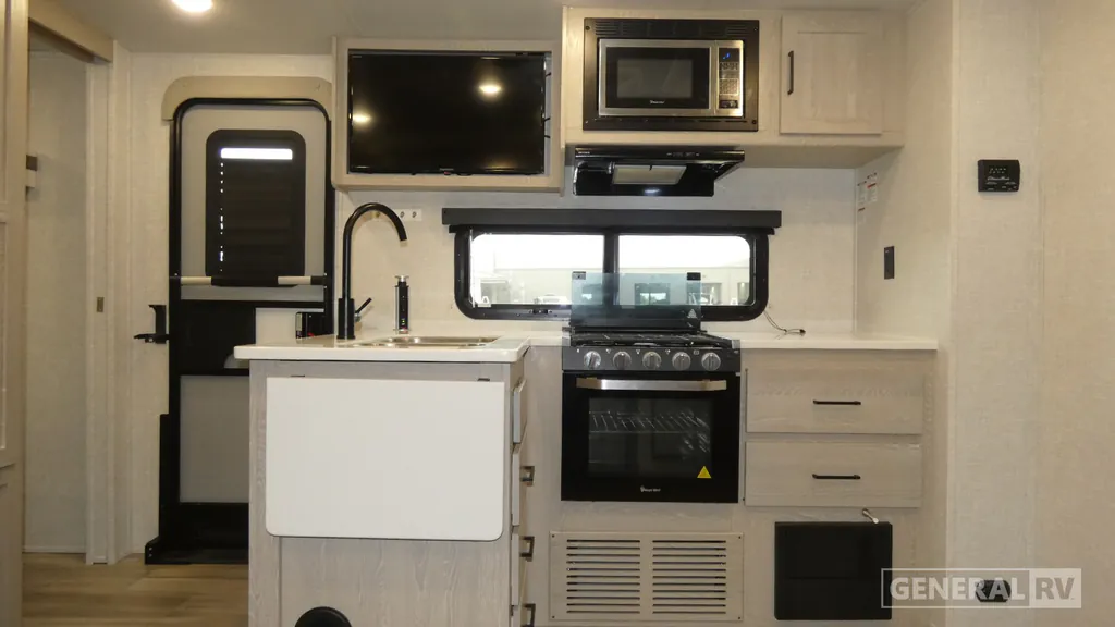2022 Forest River Rockwood Mini Lite 2513S, Photos photo 6