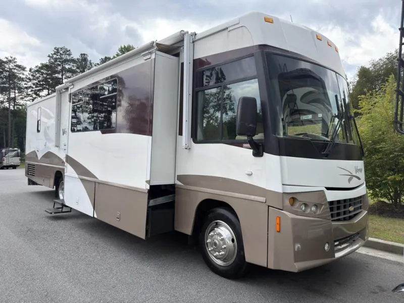 2007 Winnebago Voyage 38J - Main photo