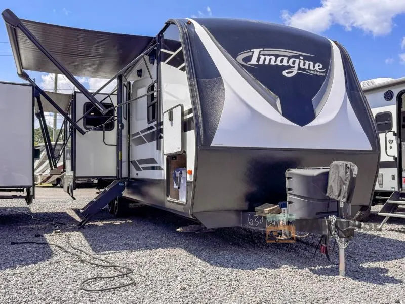 2021 Grand Design Imagine 2970RL - Photo 2