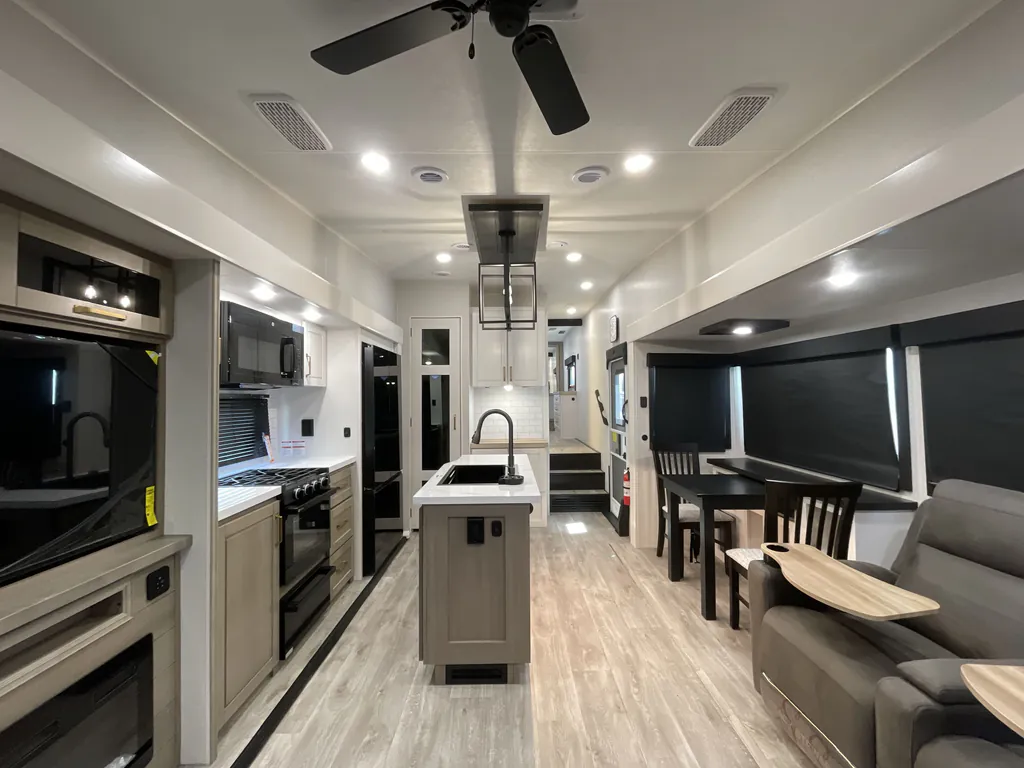 2026 Jayco Eagle 321RSTS, Photos photo 2