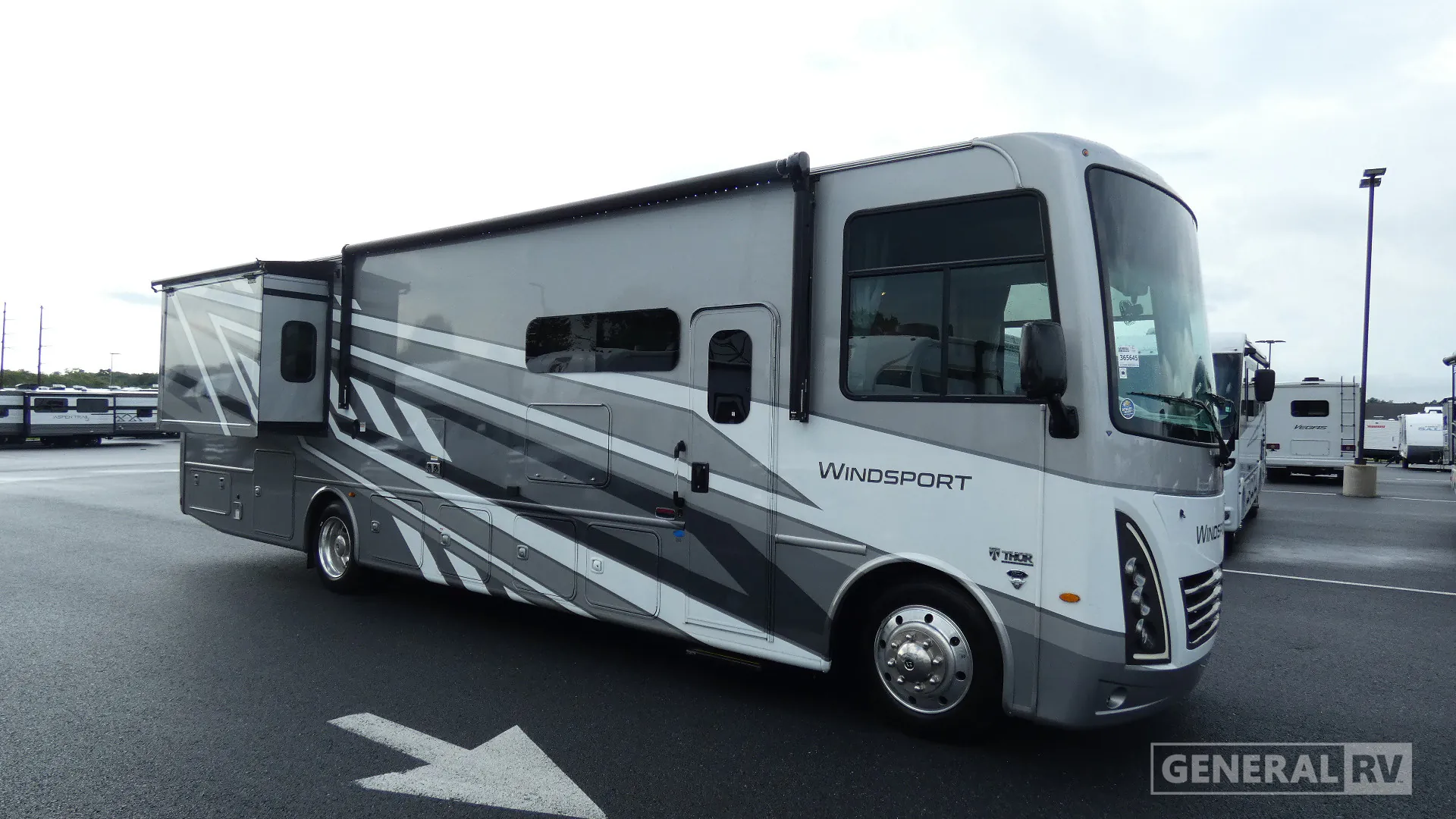 2026 Thor Motor Coach Windsport 35G - Photo 2