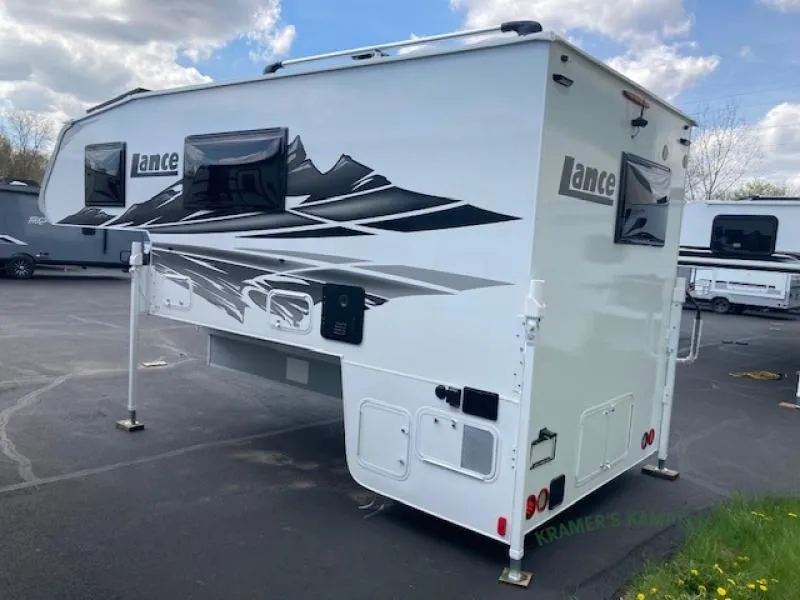 2026 Lance Lance Truck Campers New    1191 - Photo 3