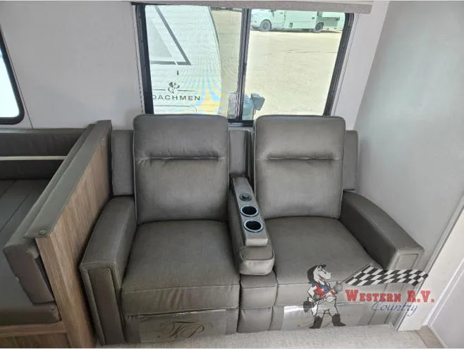 2026 Coachmen Freedom Express Select 30SE - Photo 3