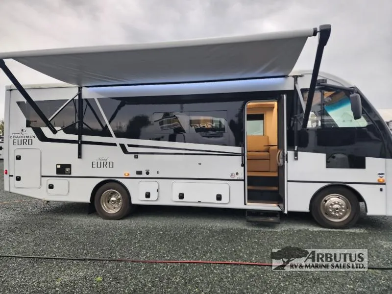 2026 Coachmen Euro 25LE - Photo 3