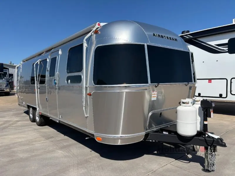 2026 Airstream Flying Cloud 30FB Bunk - Photo 2