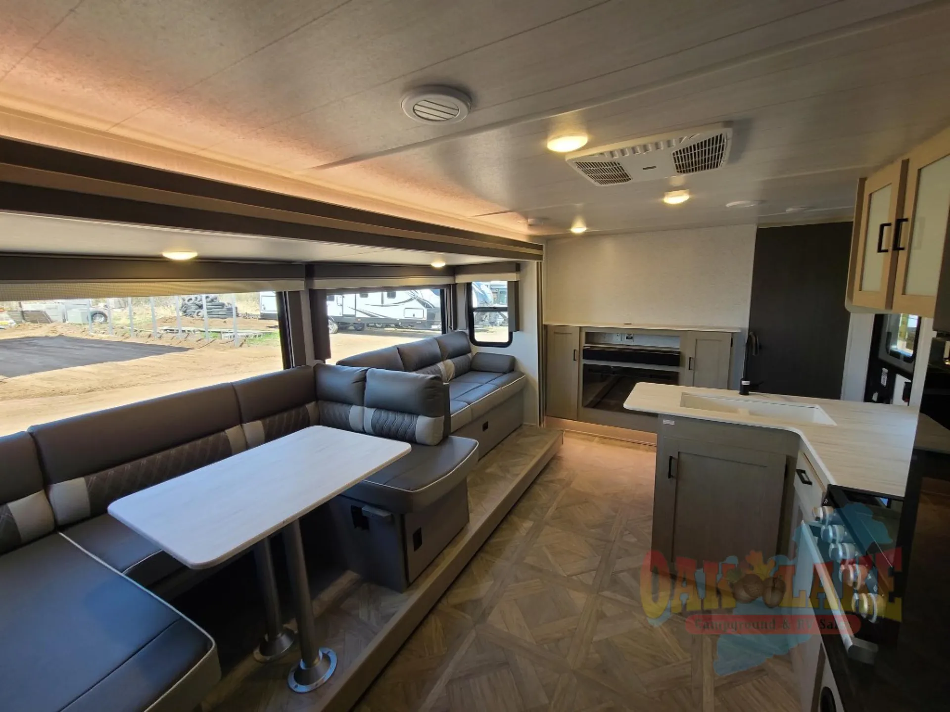 2023 Forest River RV Wildwood X-Lite 263BHXL — Photo 5