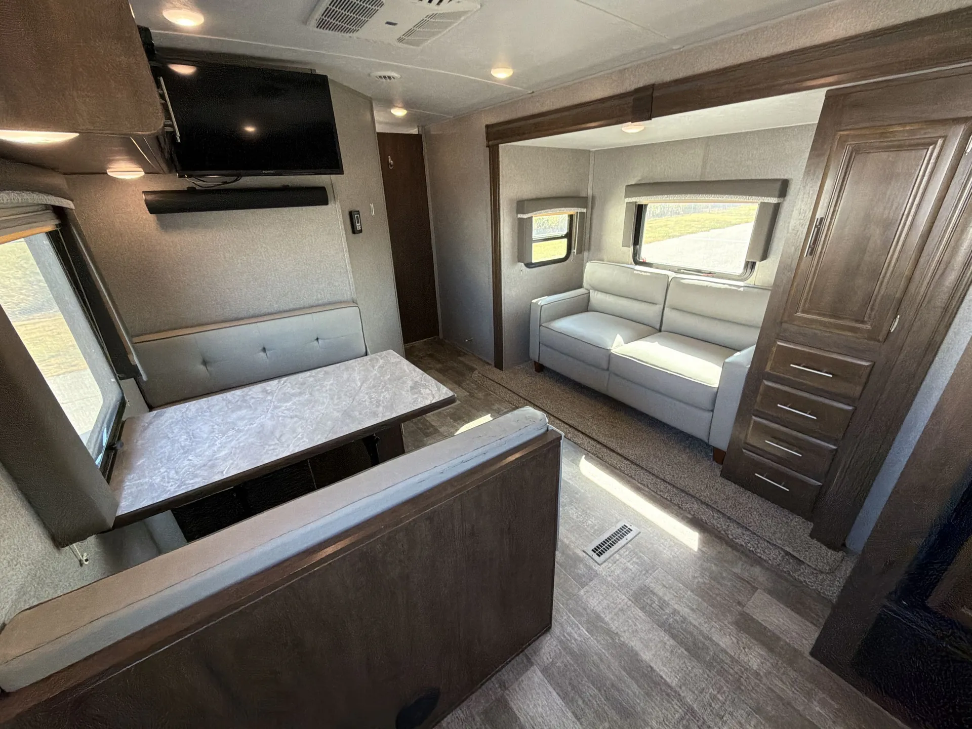 2019 Forest River Rockwood Windjammer 2618V — living area main