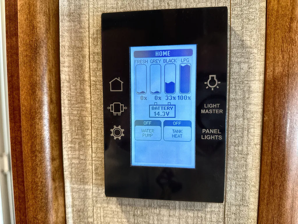 2019 Tiffin Wayfarer 25 QW, Photos photo 21