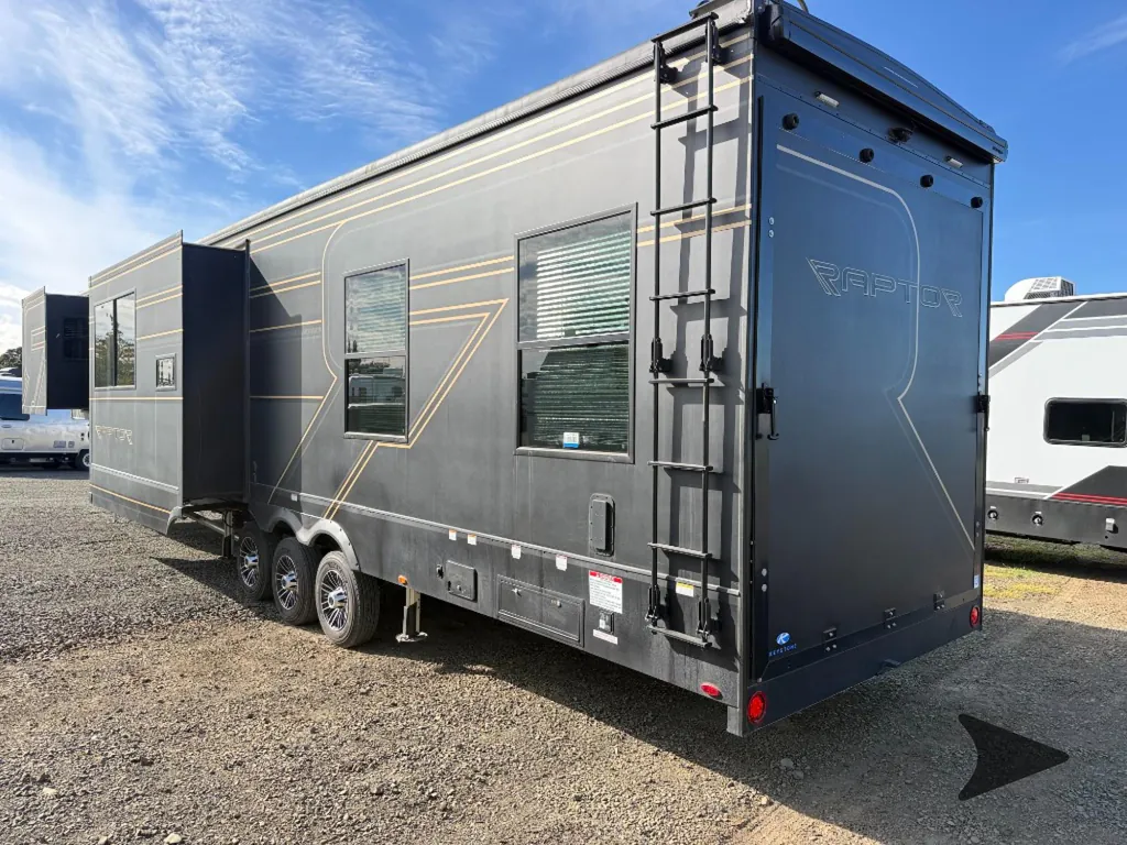 2025 Keystone Raptor 433, Photos photo 11