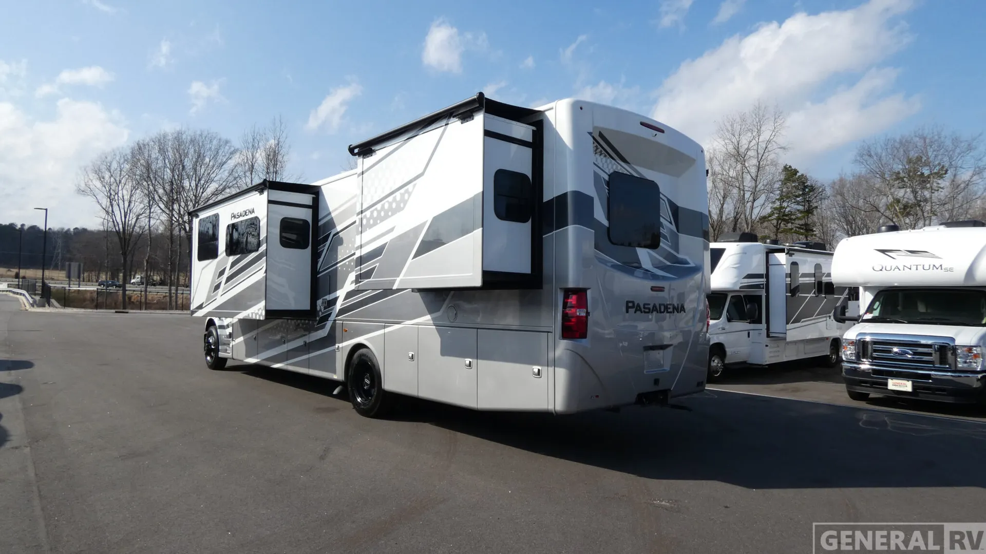 2026 Thor Motor Coach Pasadena 38FX - Photo 4