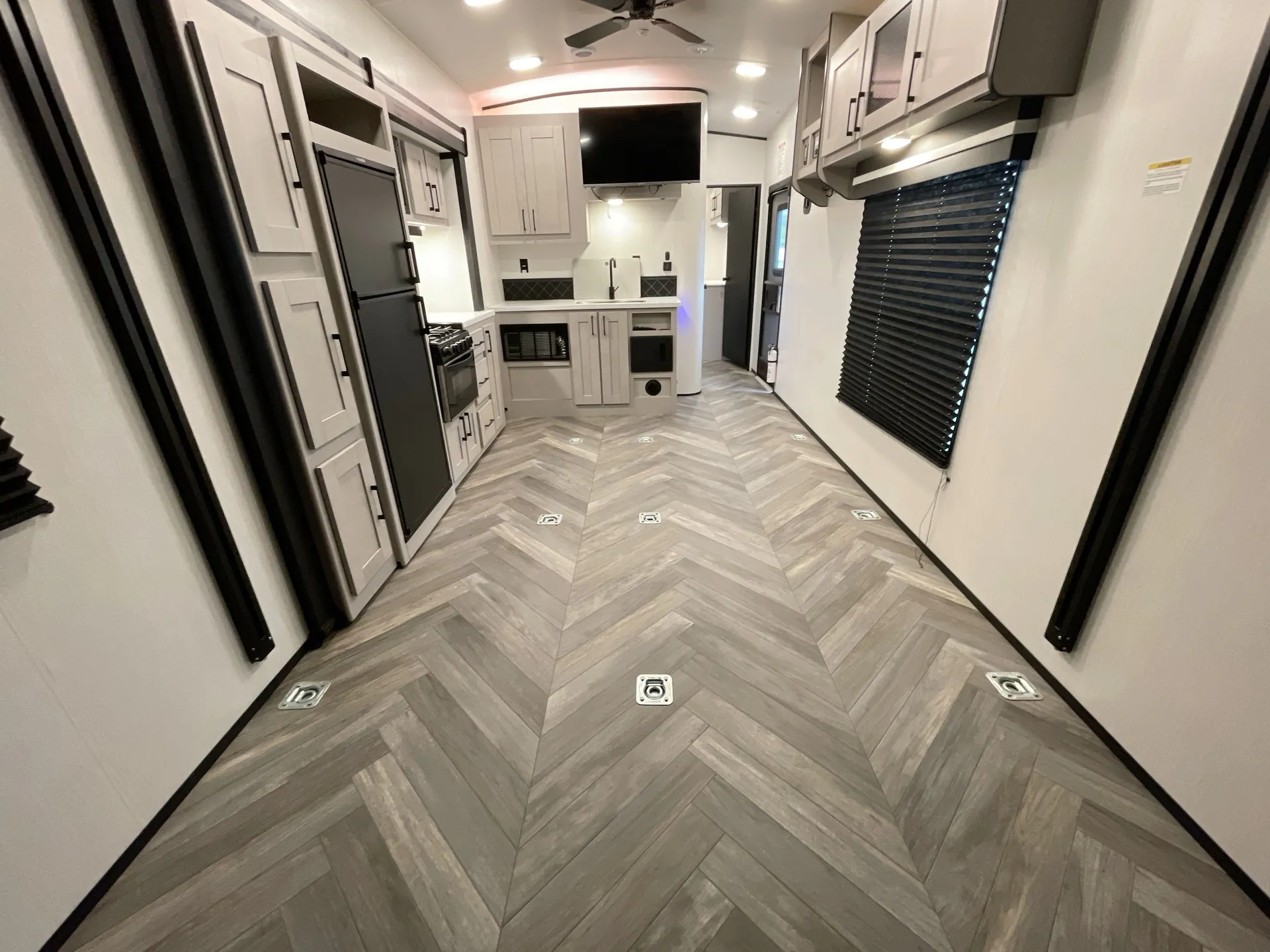 2024 Heartland Torque Travel Trailer T295 - Photo 4