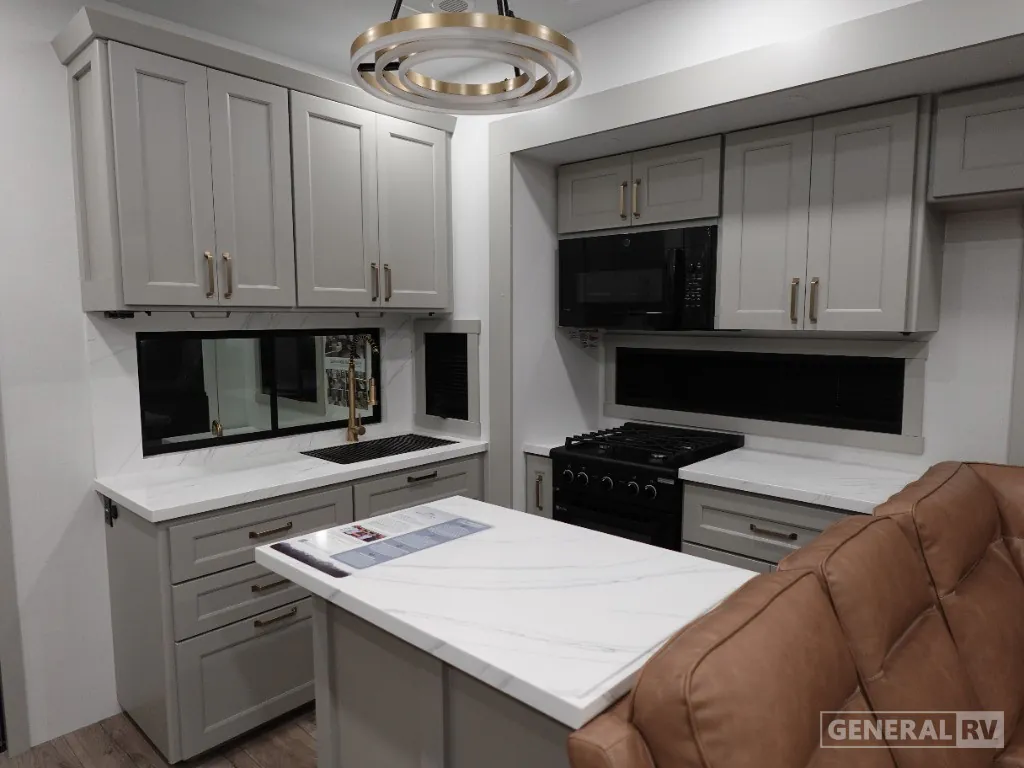 2025 Brinkley Model G 3250, Photos photo 29