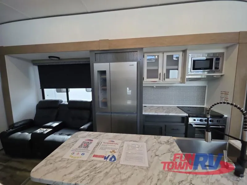 2024 Dutchmen Aspen Trail 421LOFT - Photo 3