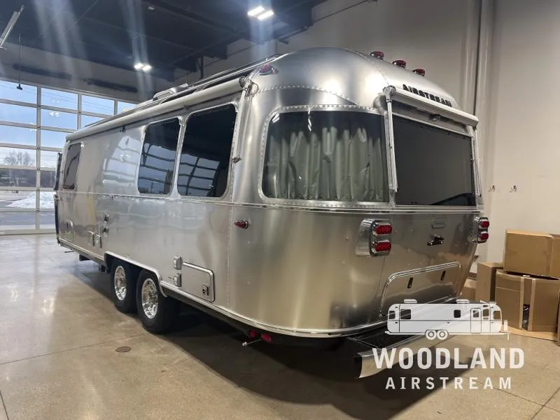 2026 Airstream Globetrotter 25FB - Photo 4