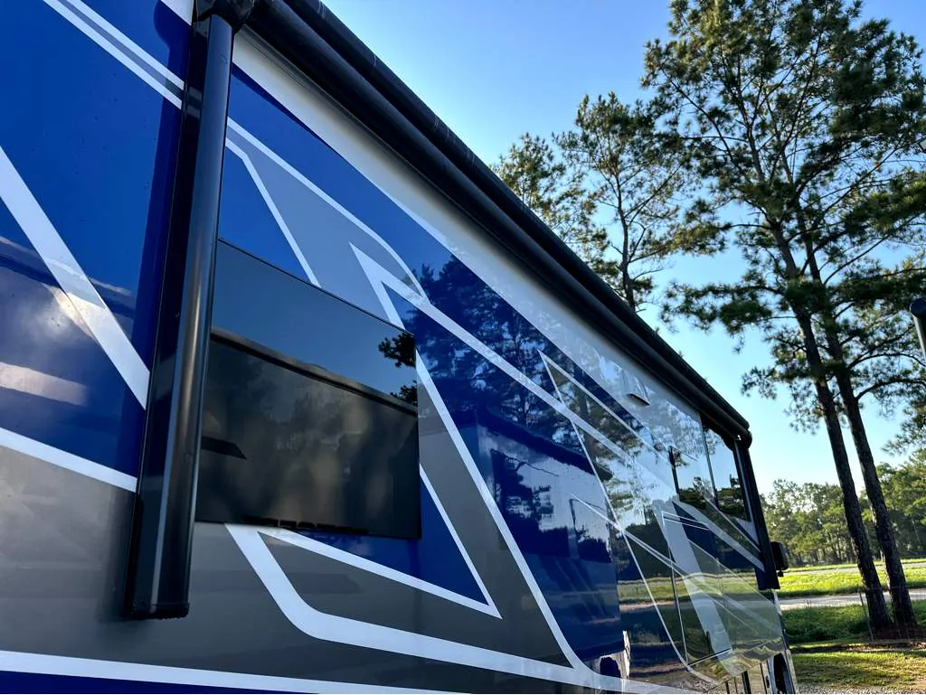 2027 Entegra Coach Vision XL 36C, Photos photo 34