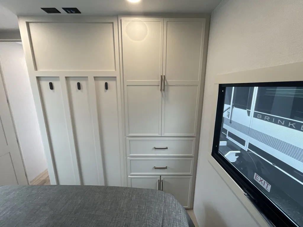 2026 Brinkley Model I 280, Photos photo 9