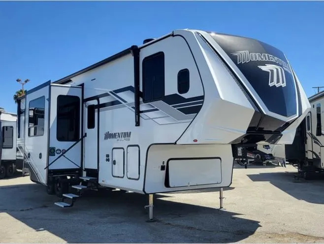 2026 Grand Design Momentum G-Class 350G - Photo 2