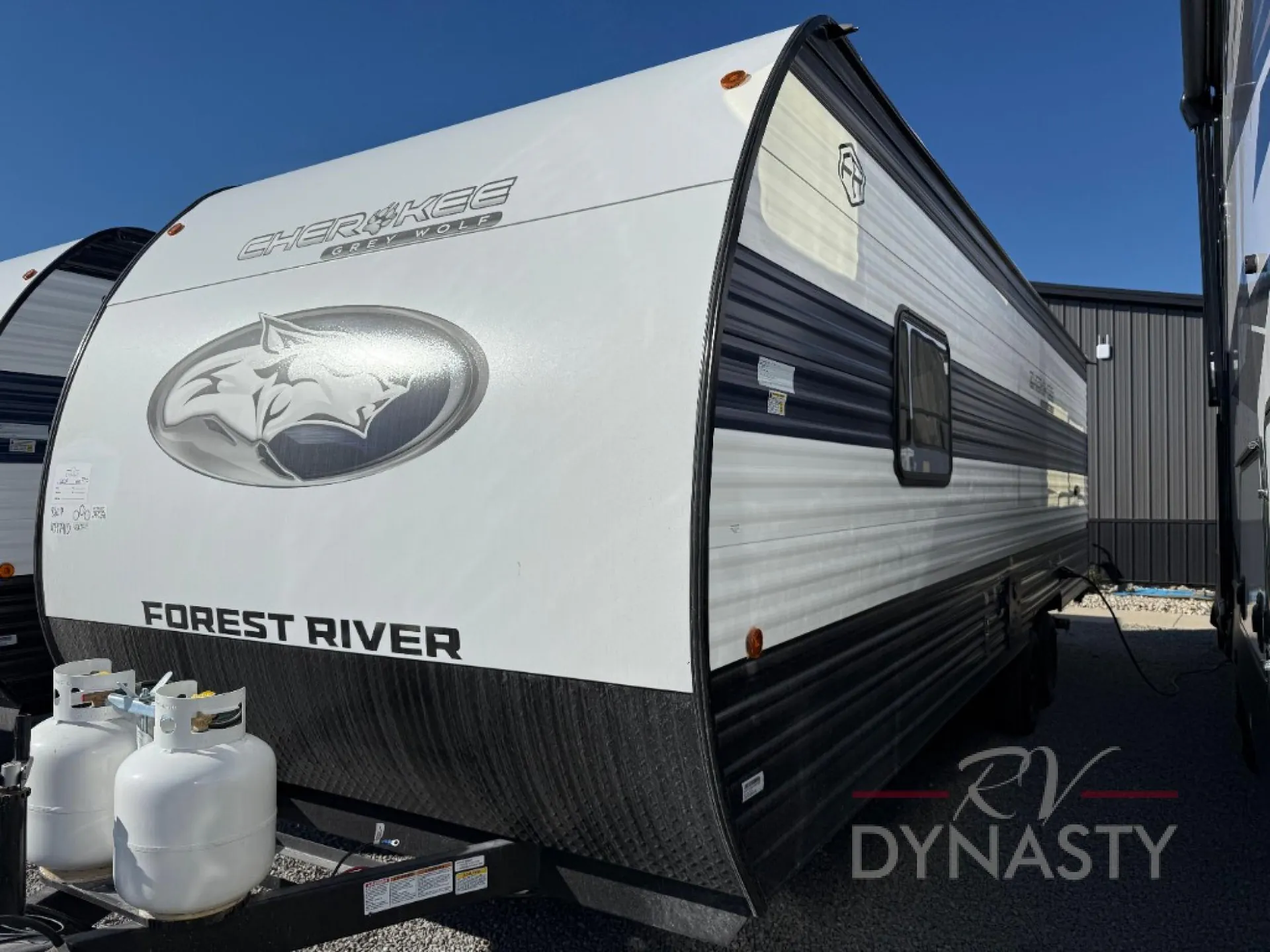2026 Forest River Cherokee Grey Wolf 26LP - Photo 3