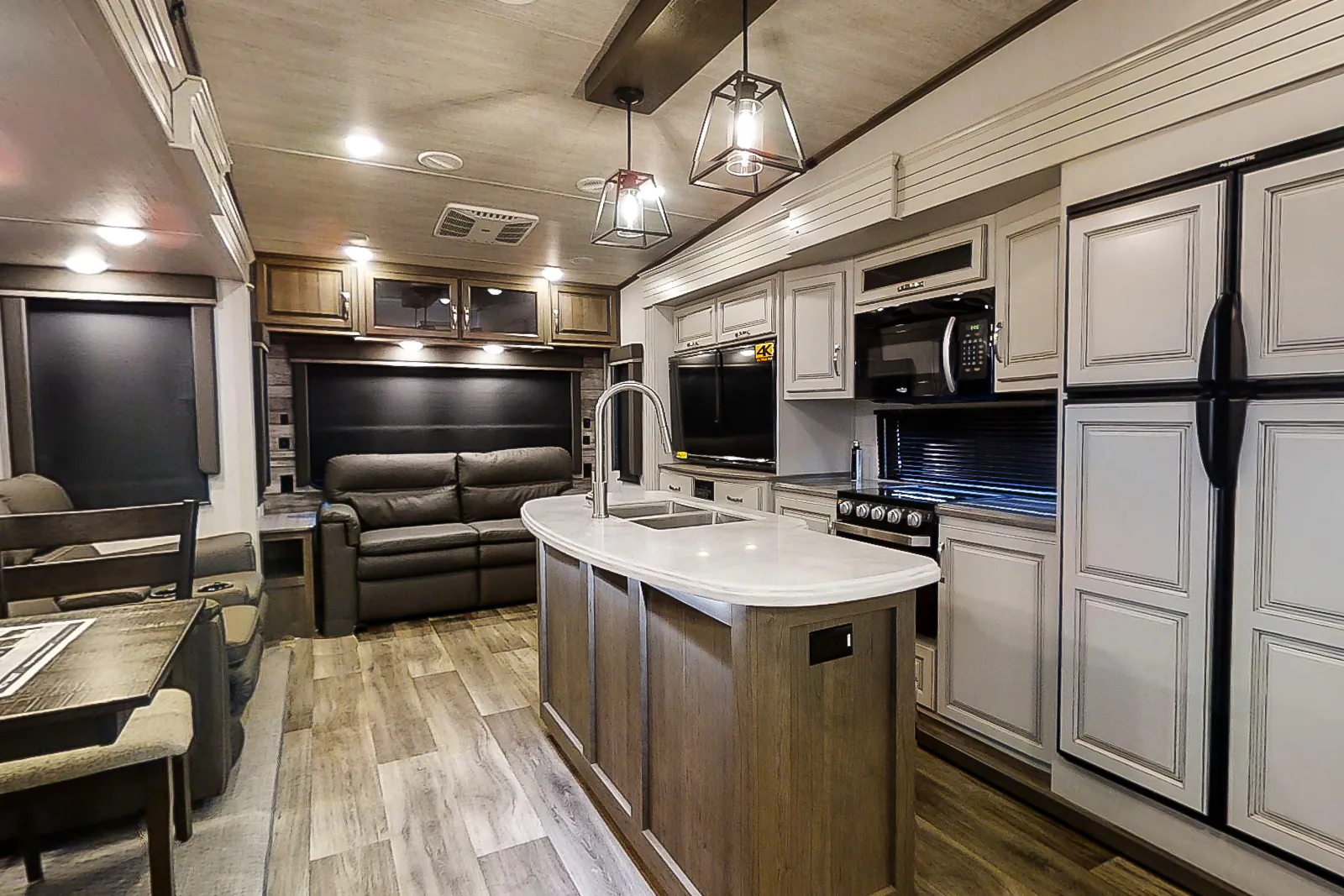 2021 Keystone Cougar 316RLS - Photo 3