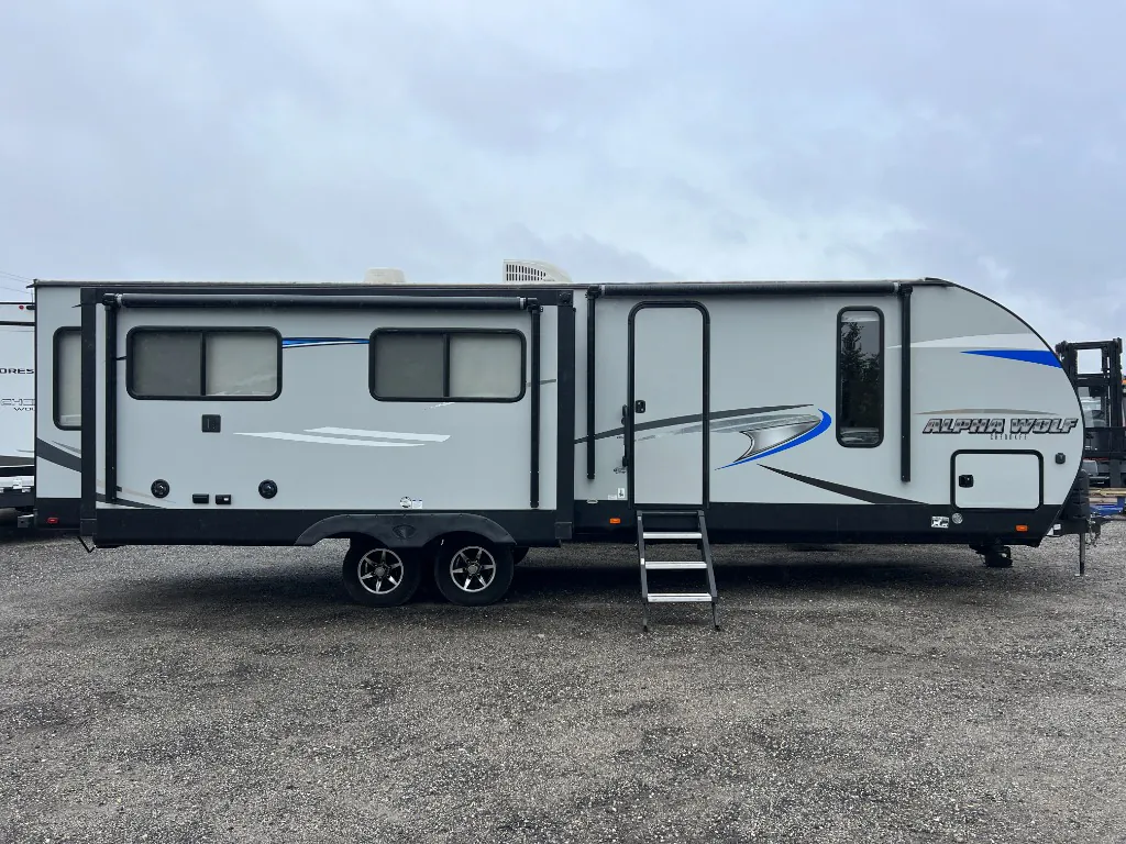 2020 Forest River Cherokee Alpha Wolf 26RL-L, Photos photo 8