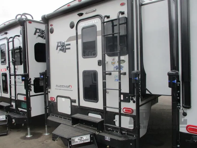 2026 Northwood Arctic Fox Camper 811 - Photo 2