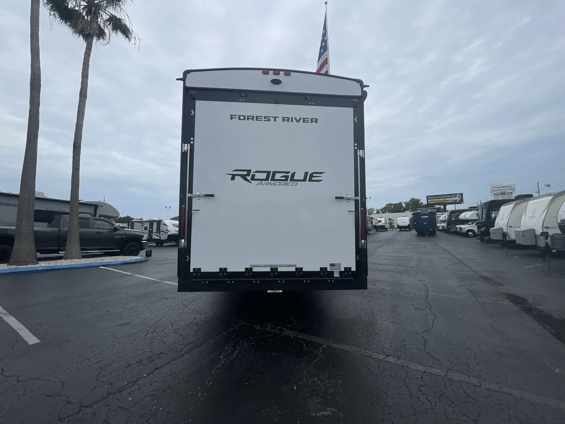 2026 Forest River Vengeance Rogue Armored 391T145 — backside