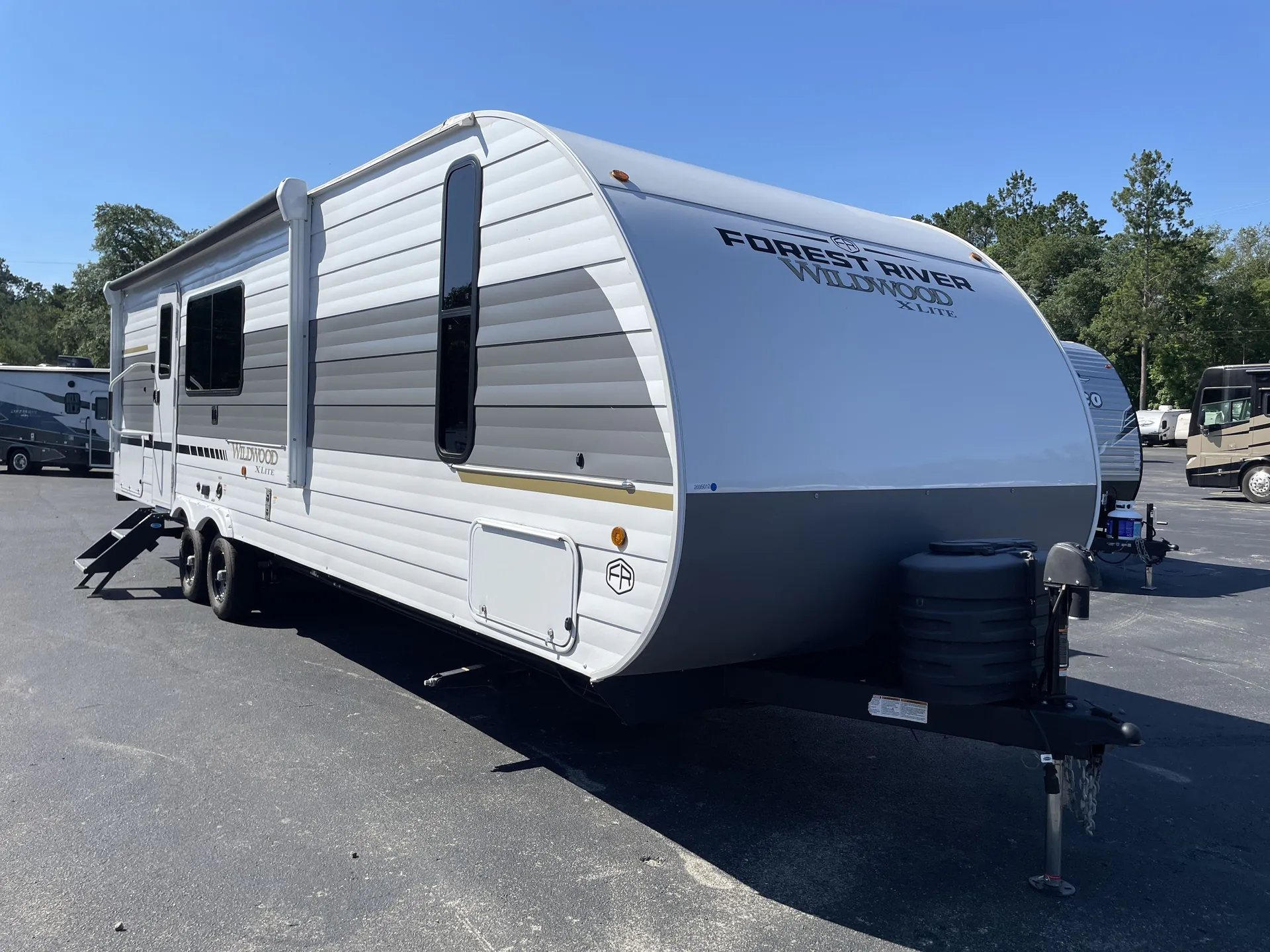 2025 Forest River Wildwood X-Lite 26ICE - Photo 2