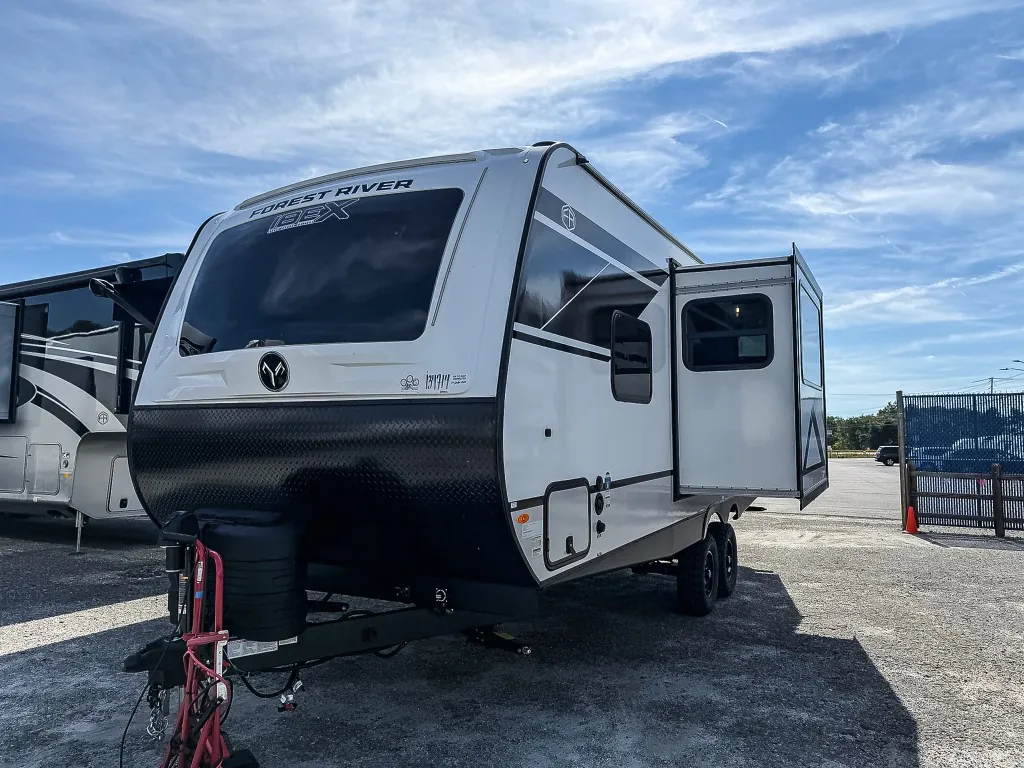 2027 Forest River IBEX 23MBH, Photos photo 4