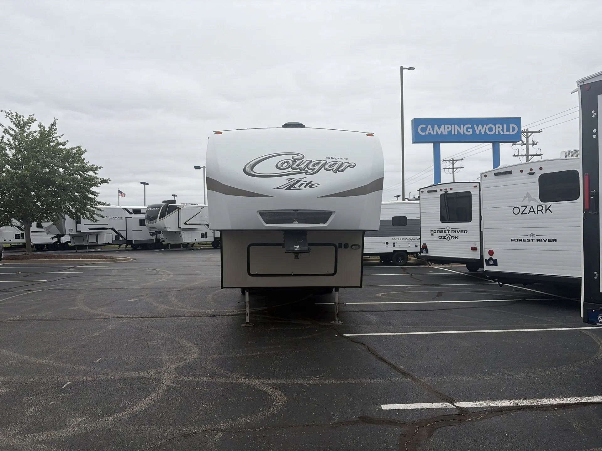 2017 Keystone Cougar Half-Ton 28SGS — front