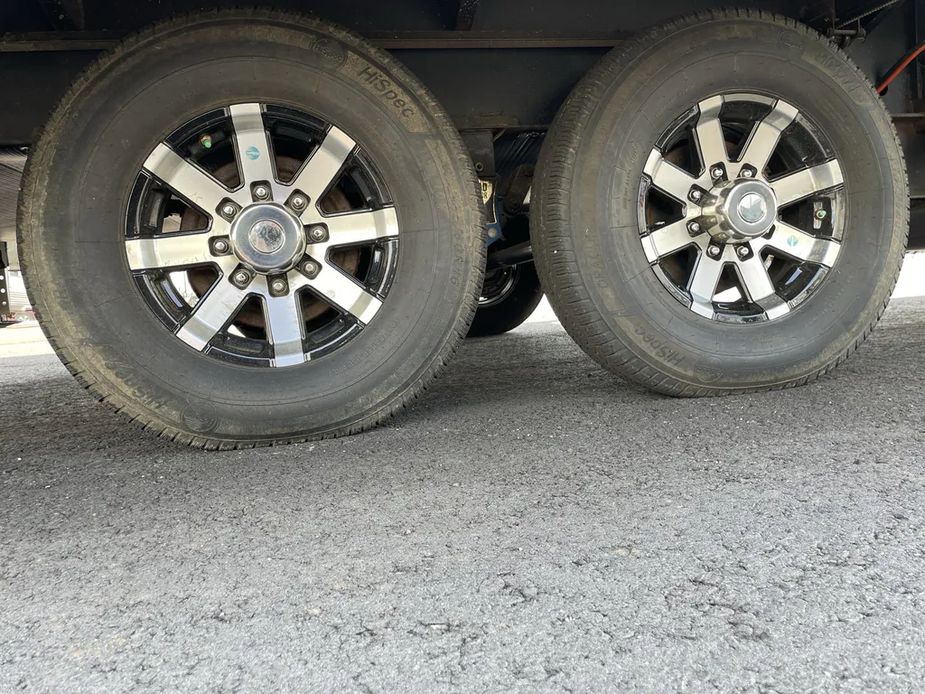 2023 Keystone Avalanche 390DS, Photos photo 26