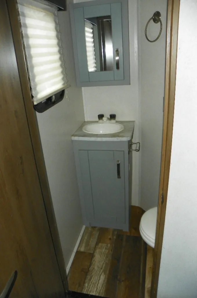 2020 Keystone Fuzion 373 - Photo 4