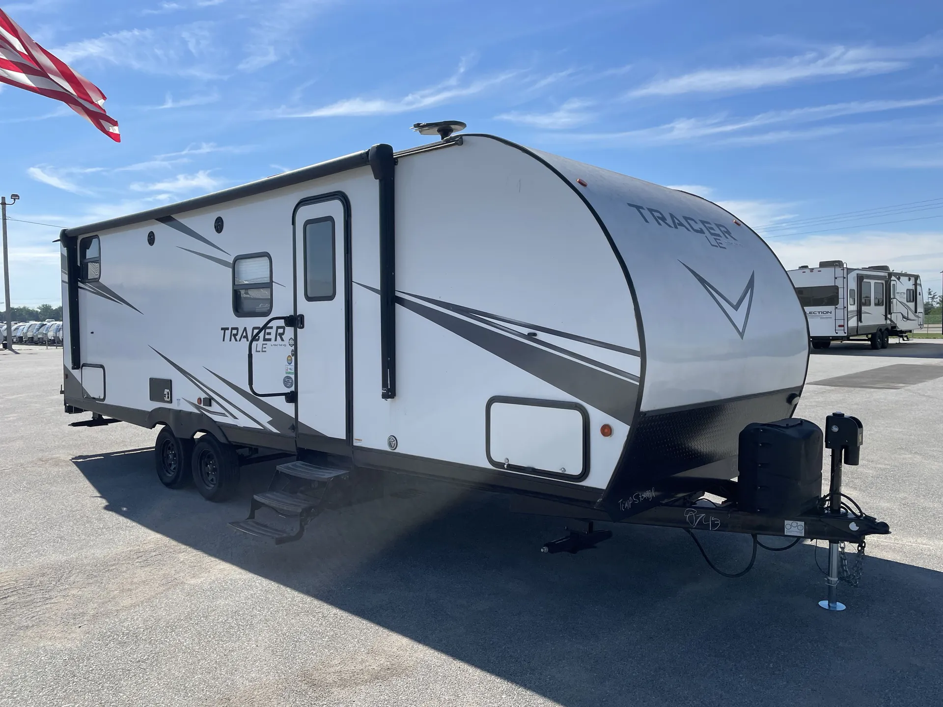 2021 Prime Time Tracer LE 260BHSLE - Photo 2