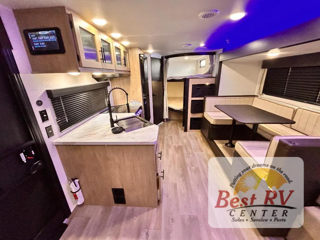 2027 Forest River Cherokee Grey Wolf 26KF, Photos photo 34