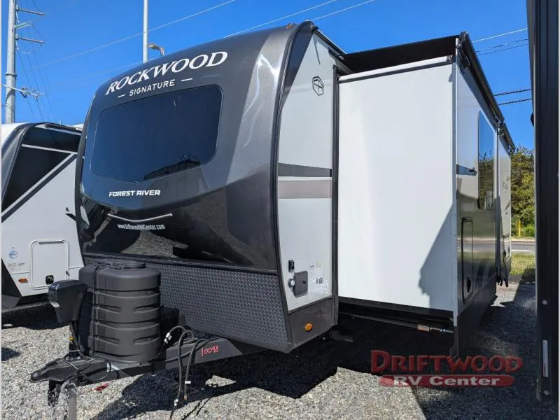 2026 Forest River Rockwood Signature 8263MBR - Photo 3