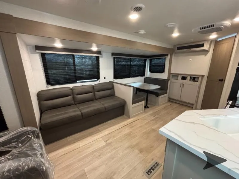 2027 Jayco Jay Flight 262RLS - Photo 3
