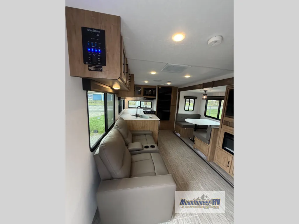 2024 Coachmen Freedom Express Ultra Lite 274RKS, Photos photo 51