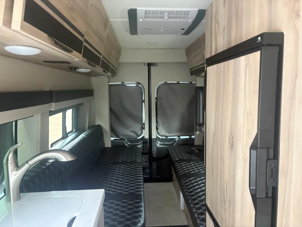 2027 Chinook RV Bayside RT, Photos photo 9