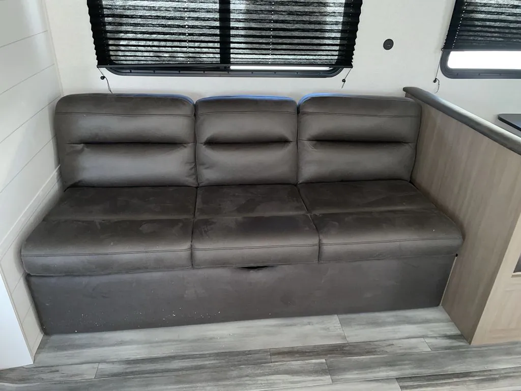 2027 Jayco Jay Flight SLX 262RLSW, Photos photo 4