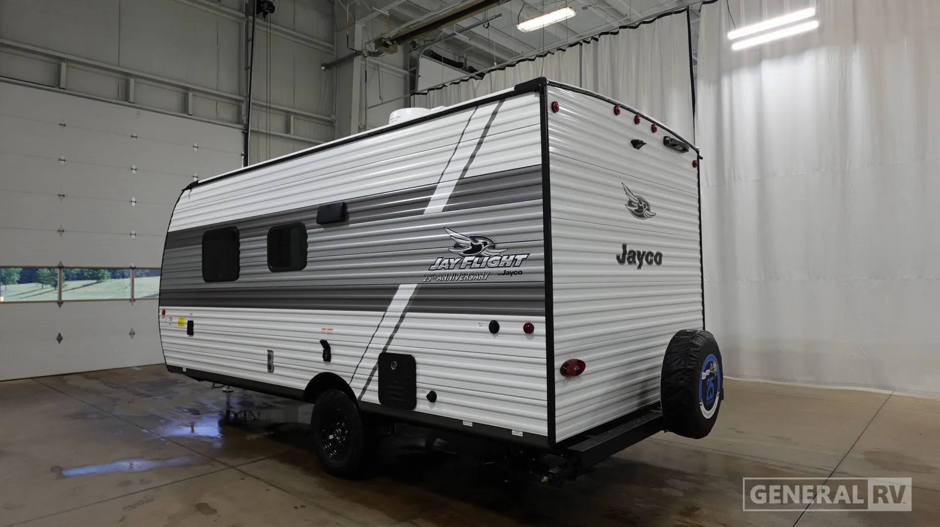 2027 Jayco Jay Flight SLX 175FQ - Photo 4