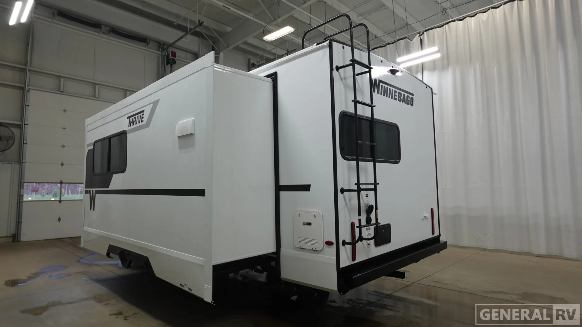 2026 Winnebago Thrive 22MLS - Photo 4