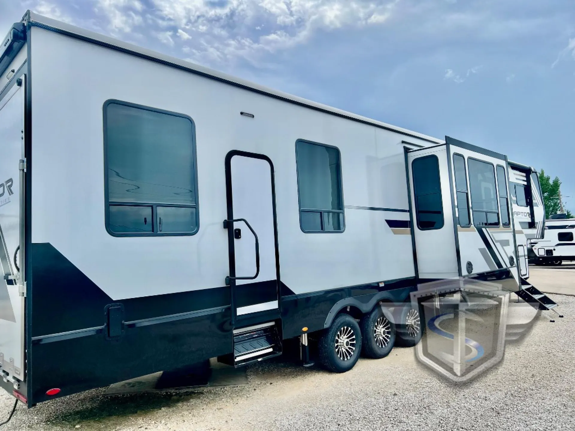 2025 Keystone Carbon 398 - Photo 4