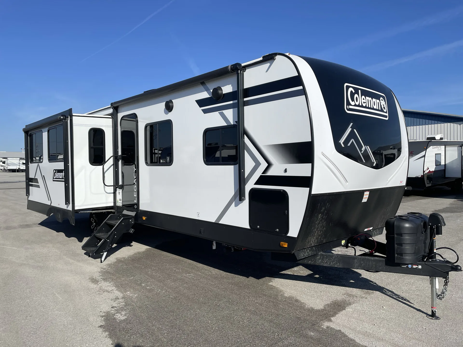 2026 Keystone Coleman Legacy 2950RL - Photo 2