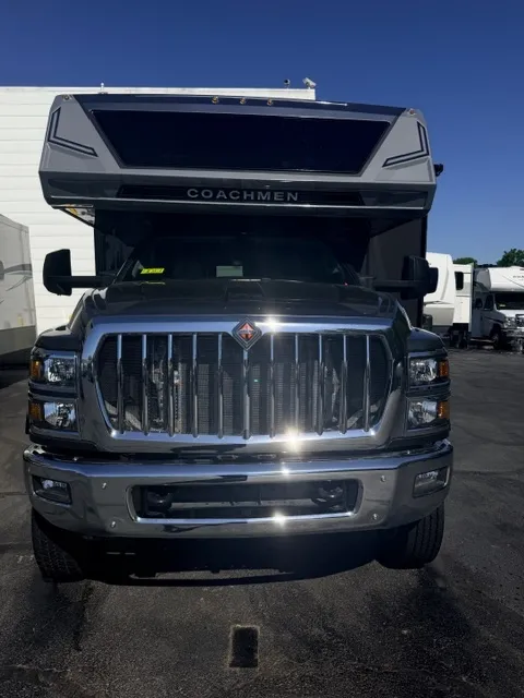 2026 Coachmen Entourage 330DS - Photo 3