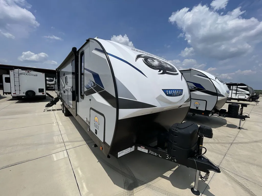2023 Forest River Cherokee Alpha Wolf 30RDB-L, Photos photo 6