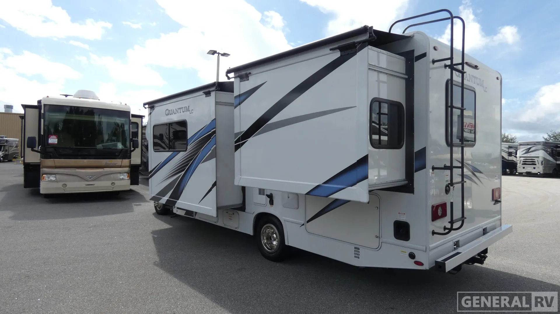 2024 Thor Motor Coach Quantum LC LC26 - Photo 4