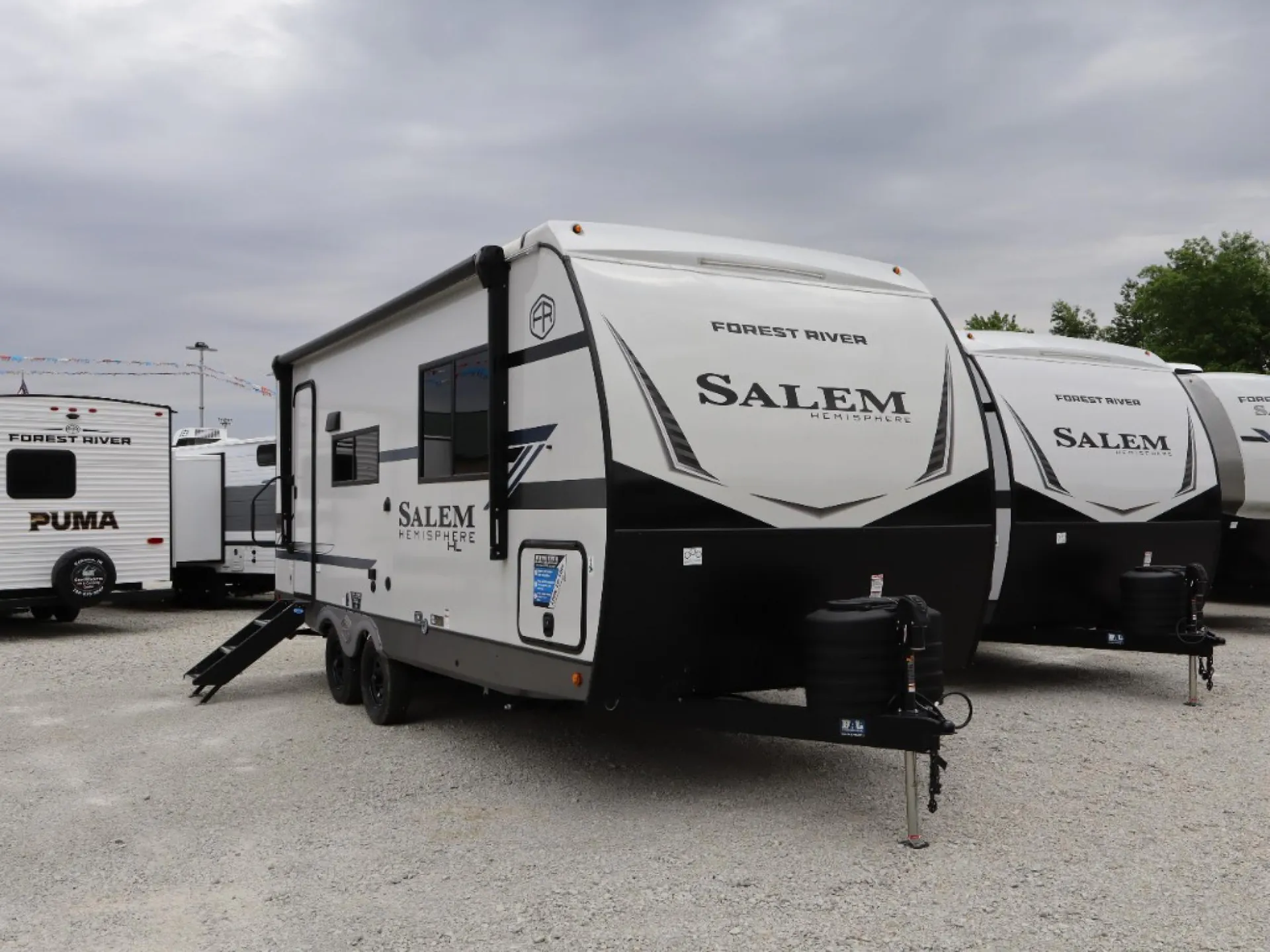 2026 Forest River RV Salem Hemisphere Hyper-Lyte 21RBHL - Photo 3