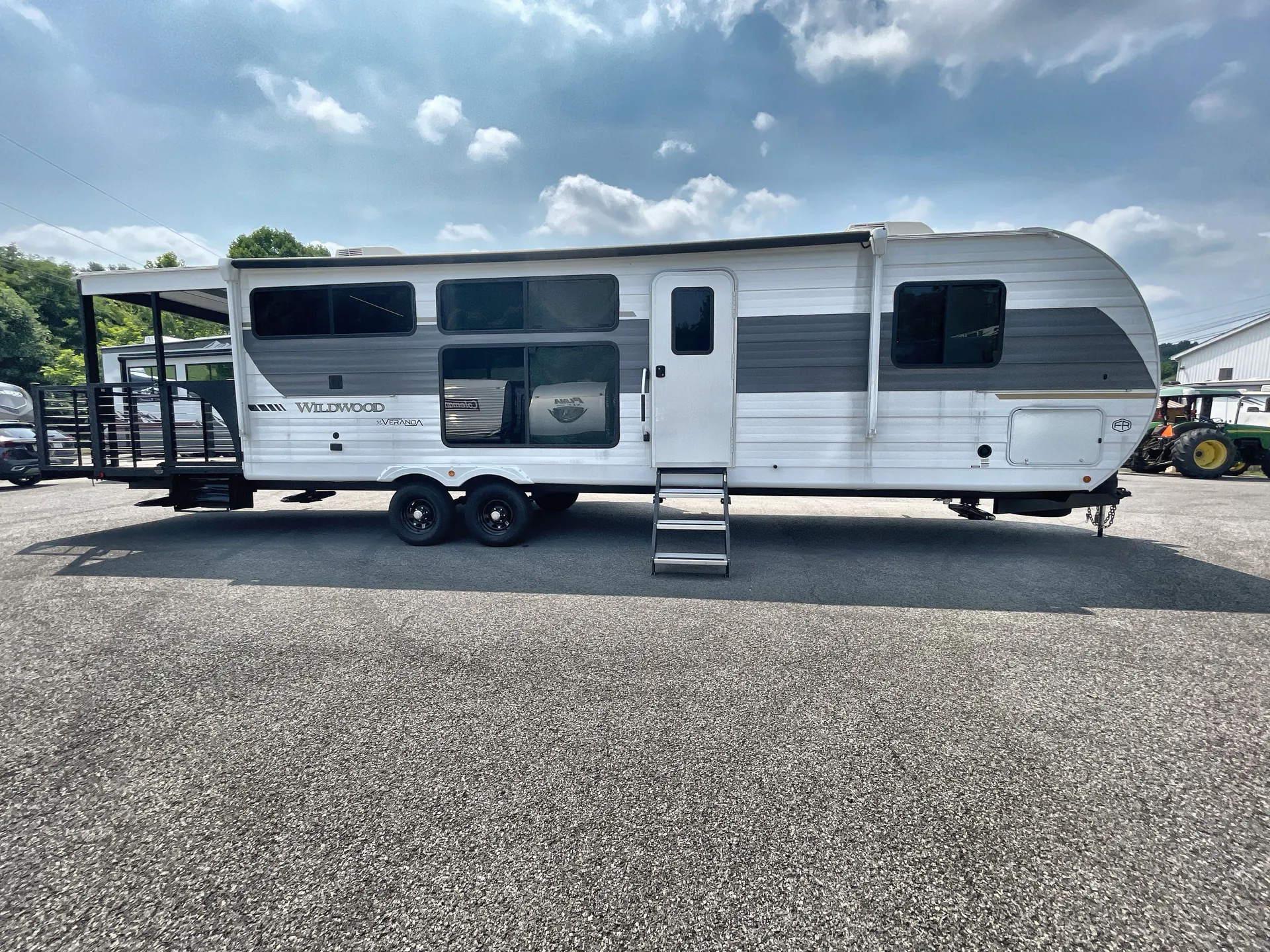 2025 Forest River Wildwood 32VERANDA dealer photo 1 from Camping World