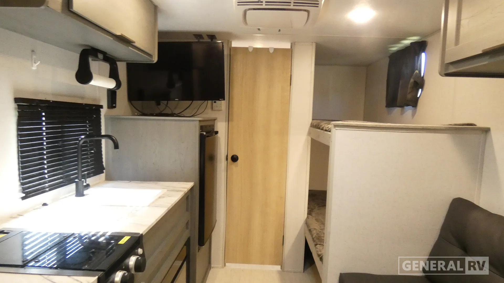 2023 Forest River Ozark 1620BHLE - Photo 3